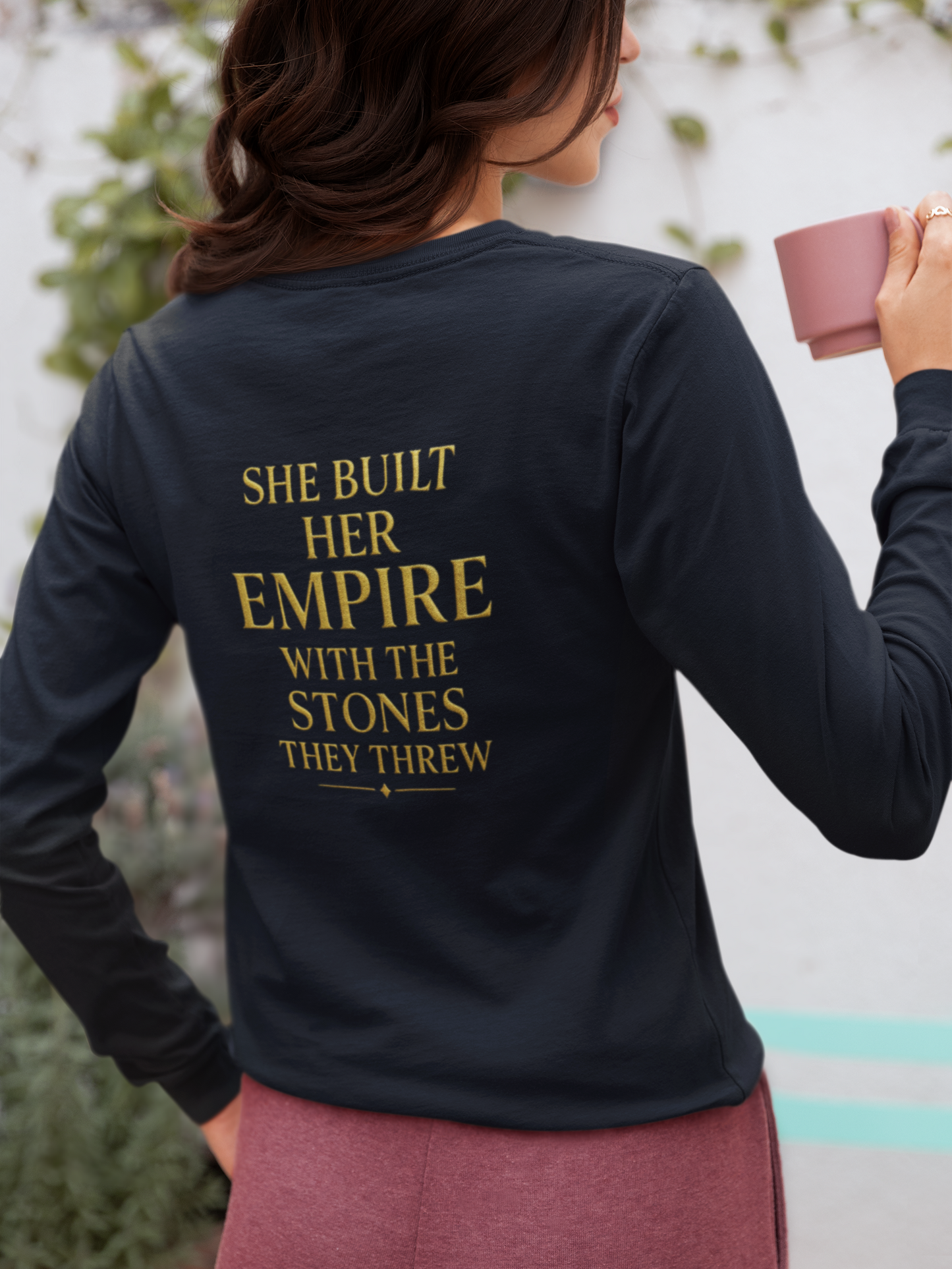 “She Built Her Empire – Women’s Motivational Quote T-Shirt (Gold)”